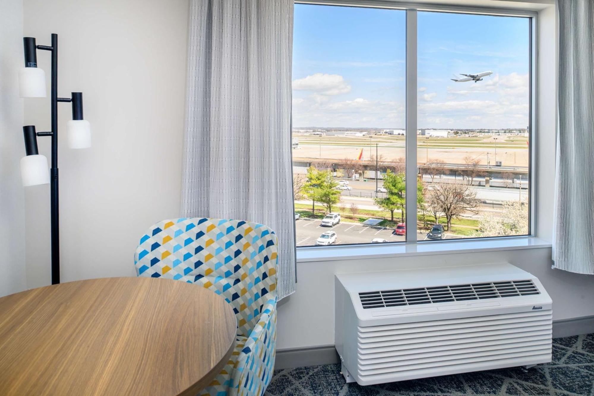 Hampton Inn By Hilton St Louis Airport セントルイス（ミズーリ州） エクステリア 写真